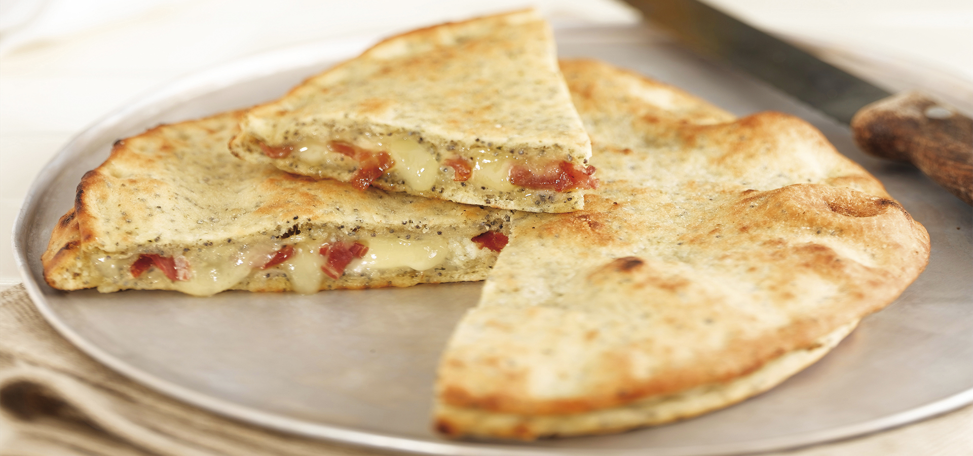 Focaccia Speck Brie